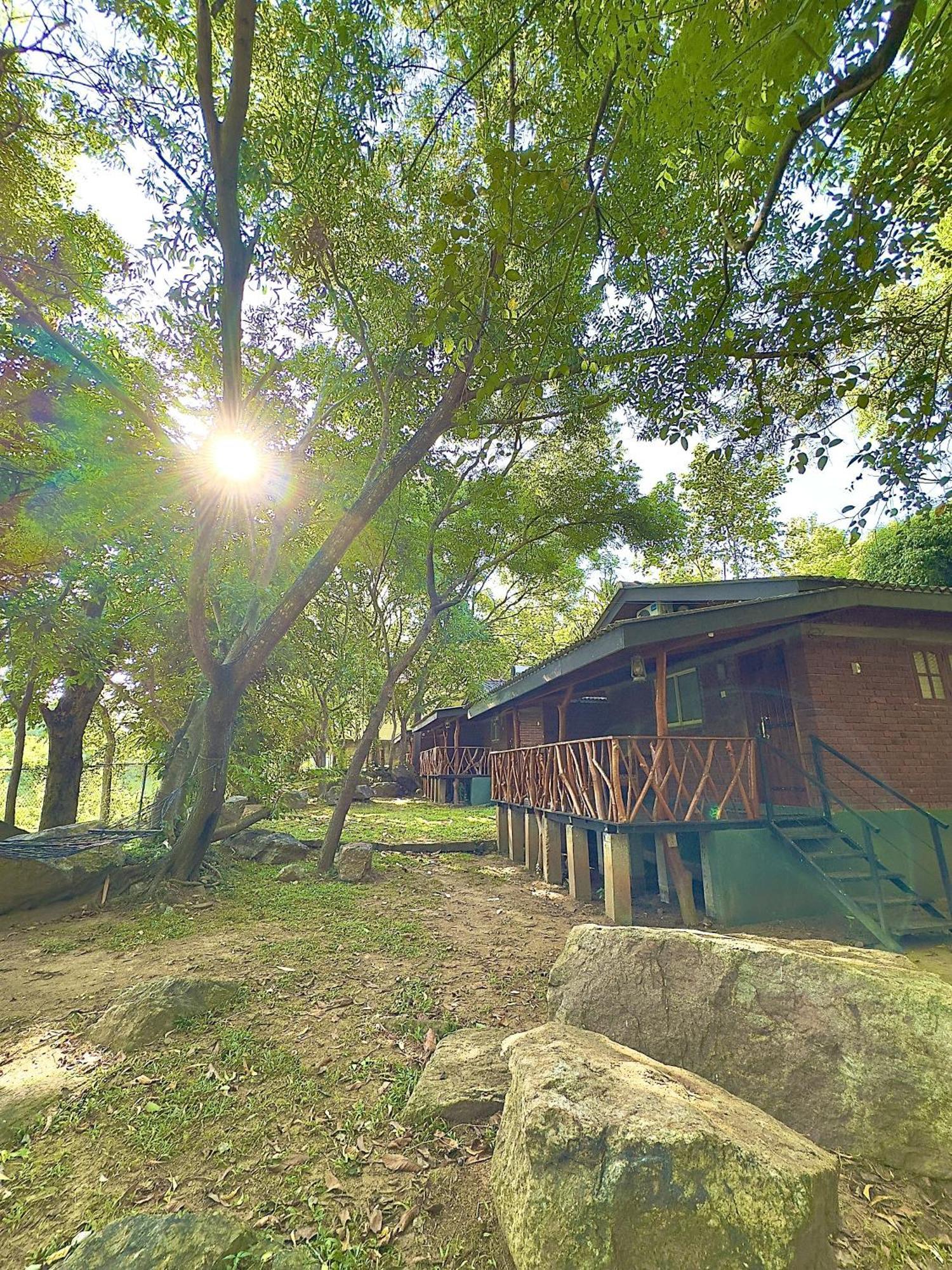 Birds Paradise Inn ウダワラウェ エクステリア 写真